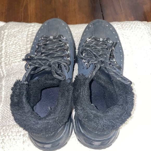 Sketchers D' lites black boots womens shoes. Size 8.5 - Picture 3 of 7